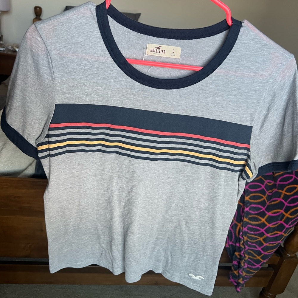 grey baby tee